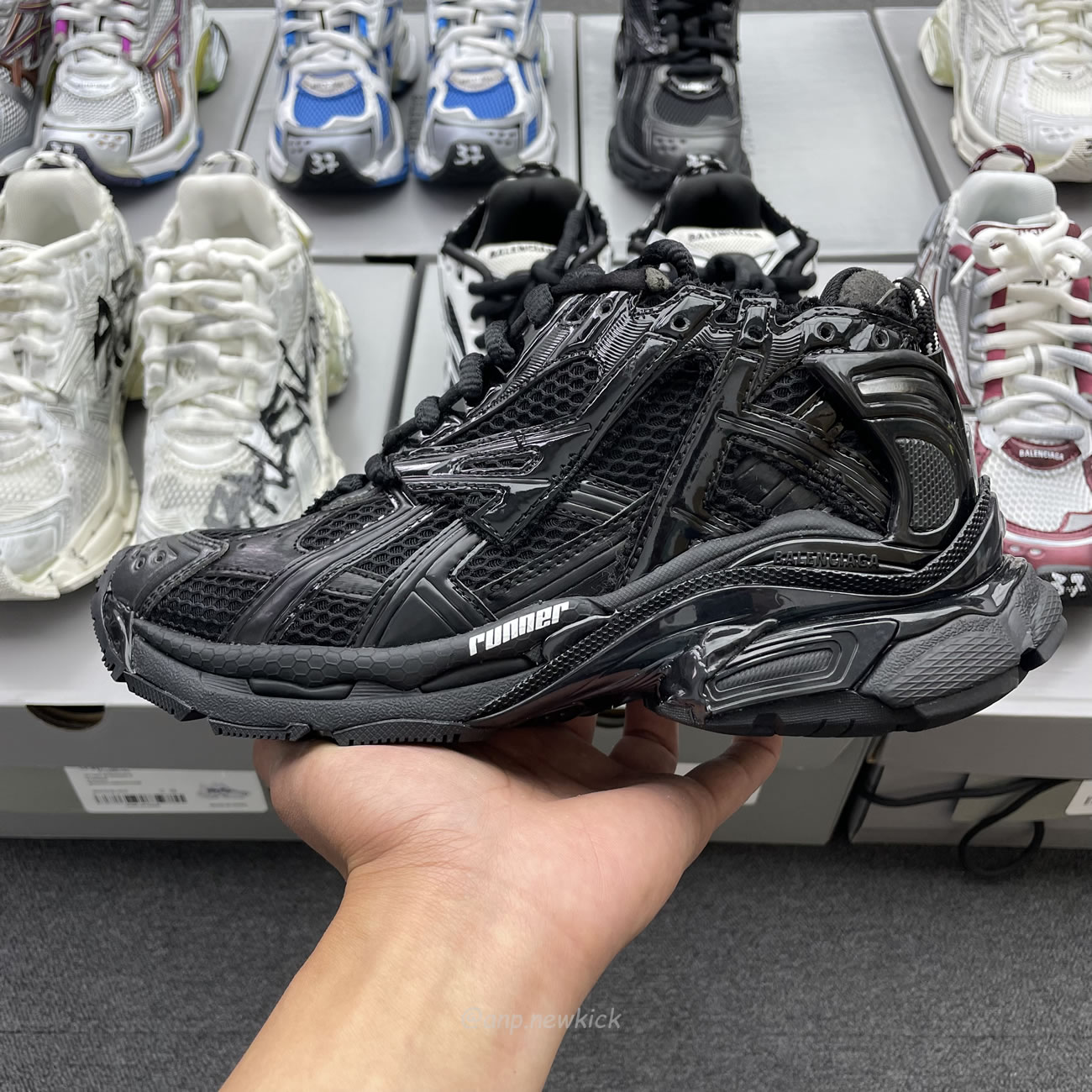 Balenciaga Runner White Grey Silver Black Blue Multicolor Burgundy (5) - www.newkick.vip